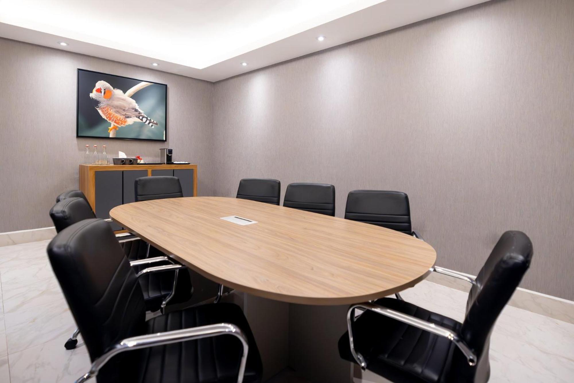 Voco Saltillo Suites By Ihg Екстериор снимка